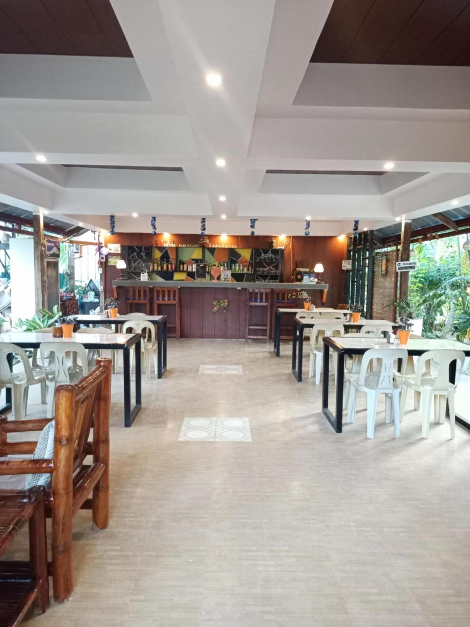 Adrianas Place Panglao Εξωτερικό φωτογραφία